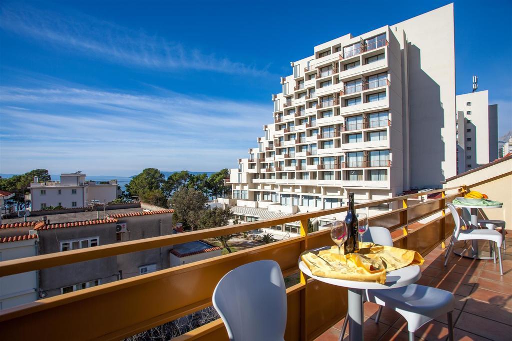 Apartments Il Giardino Макарська Екстер'єр фото
